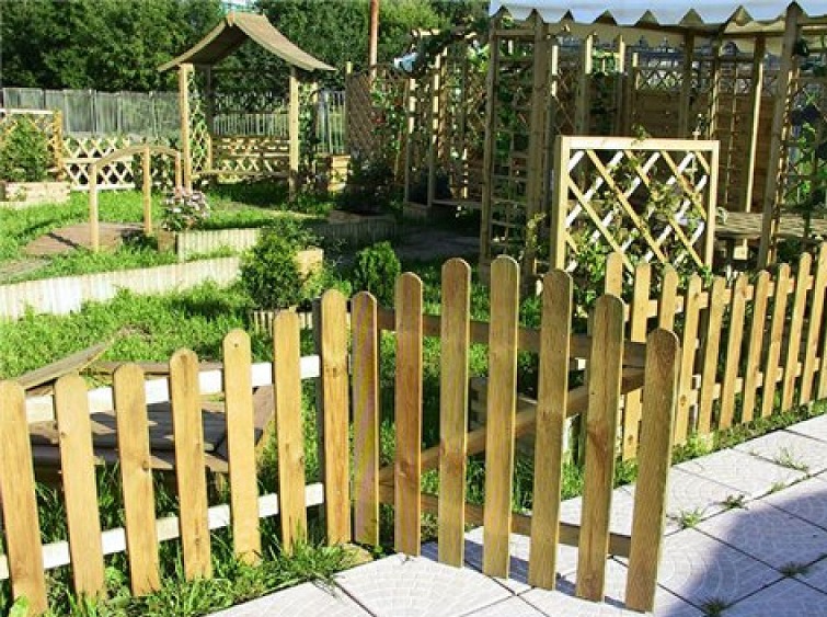 Ограды для сада, клумб, палисадника и цветочницы, ритуальные ограды